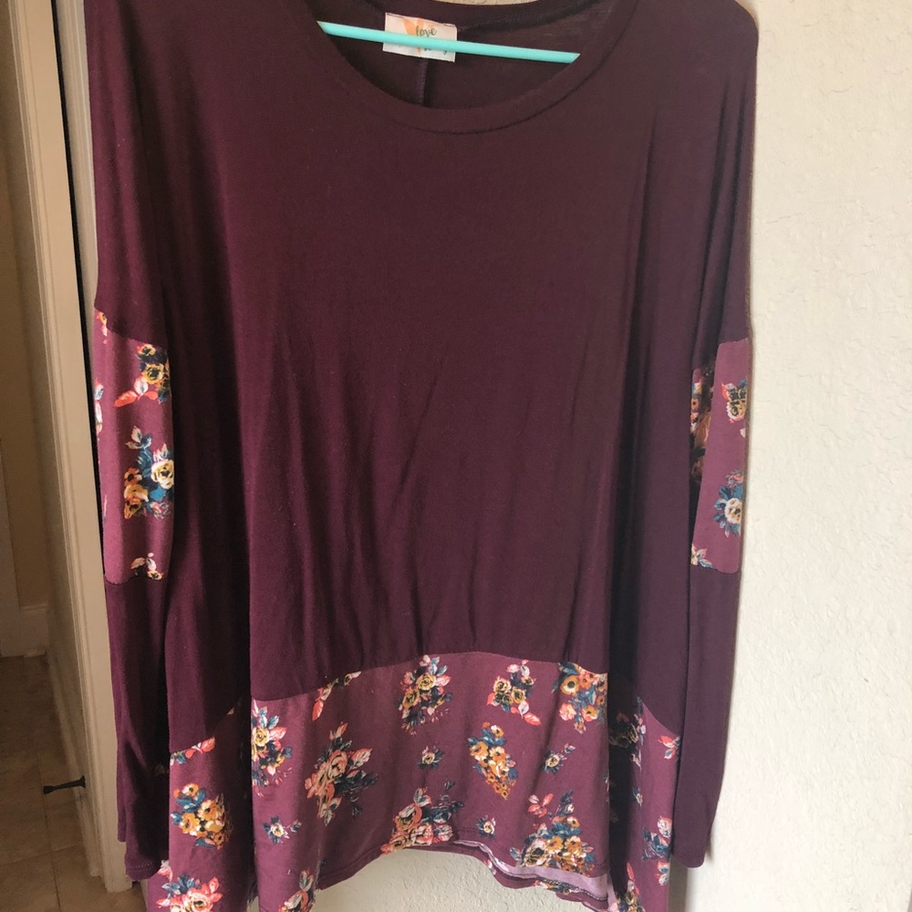 Women’s Long Sleeve Shirt
